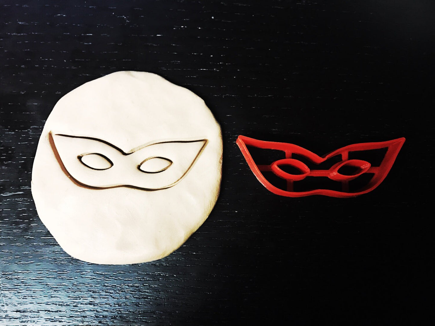Masquerade Mask Cookie Cutter, Bake, Cook, Dessert, Fun, Party, Kitchen - Meow3D
